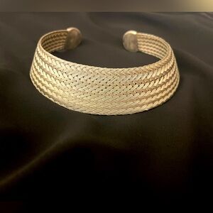 Metal handcrafted choker necklace